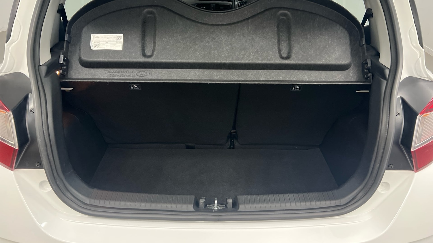 Used Hyundai i10 2024 for sale - 77637044: Photo 11