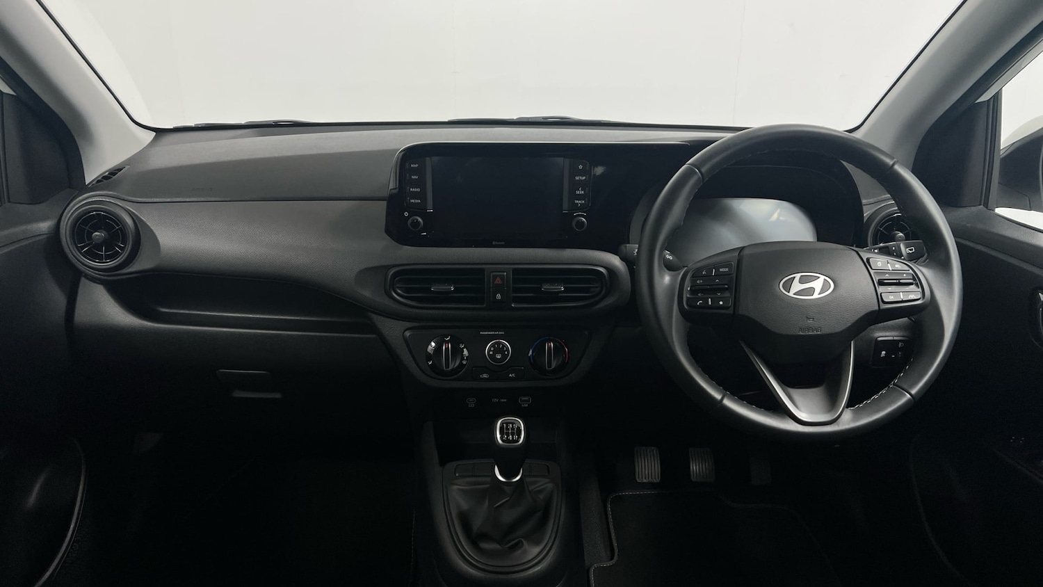 Used Hyundai i10 2024 for sale - 77637044: Photo 13