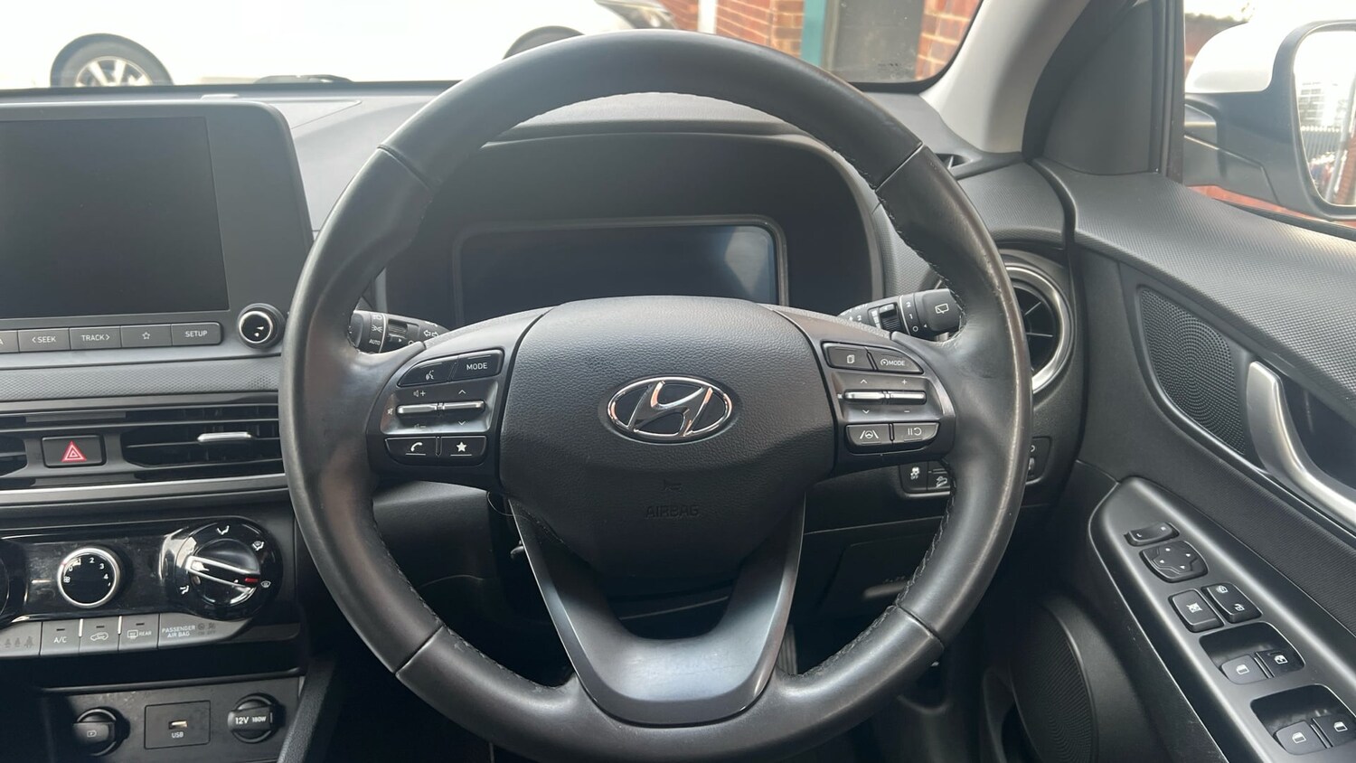 Used Hyundai KONA 2023 for sale - 77494967: Photo 14