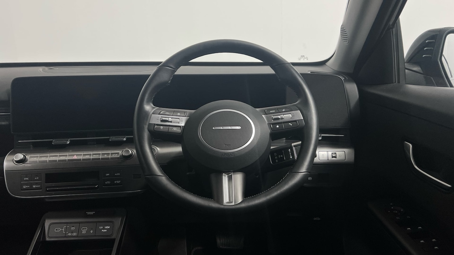 Used Hyundai KONA 2025 for sale - 78124762: Photo 14