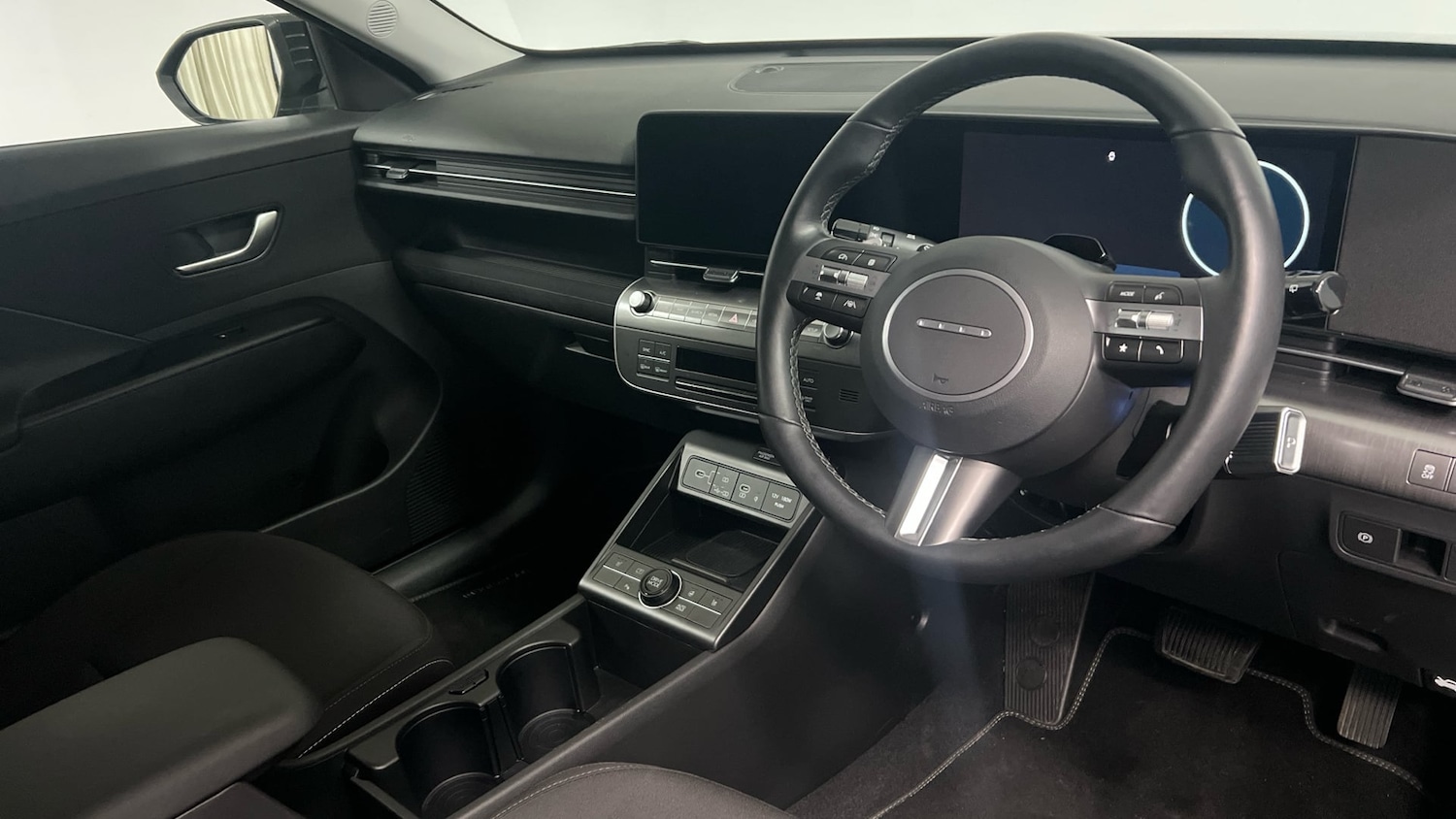 Used Hyundai KONA 2025 for sale - 78124762: Photo 6