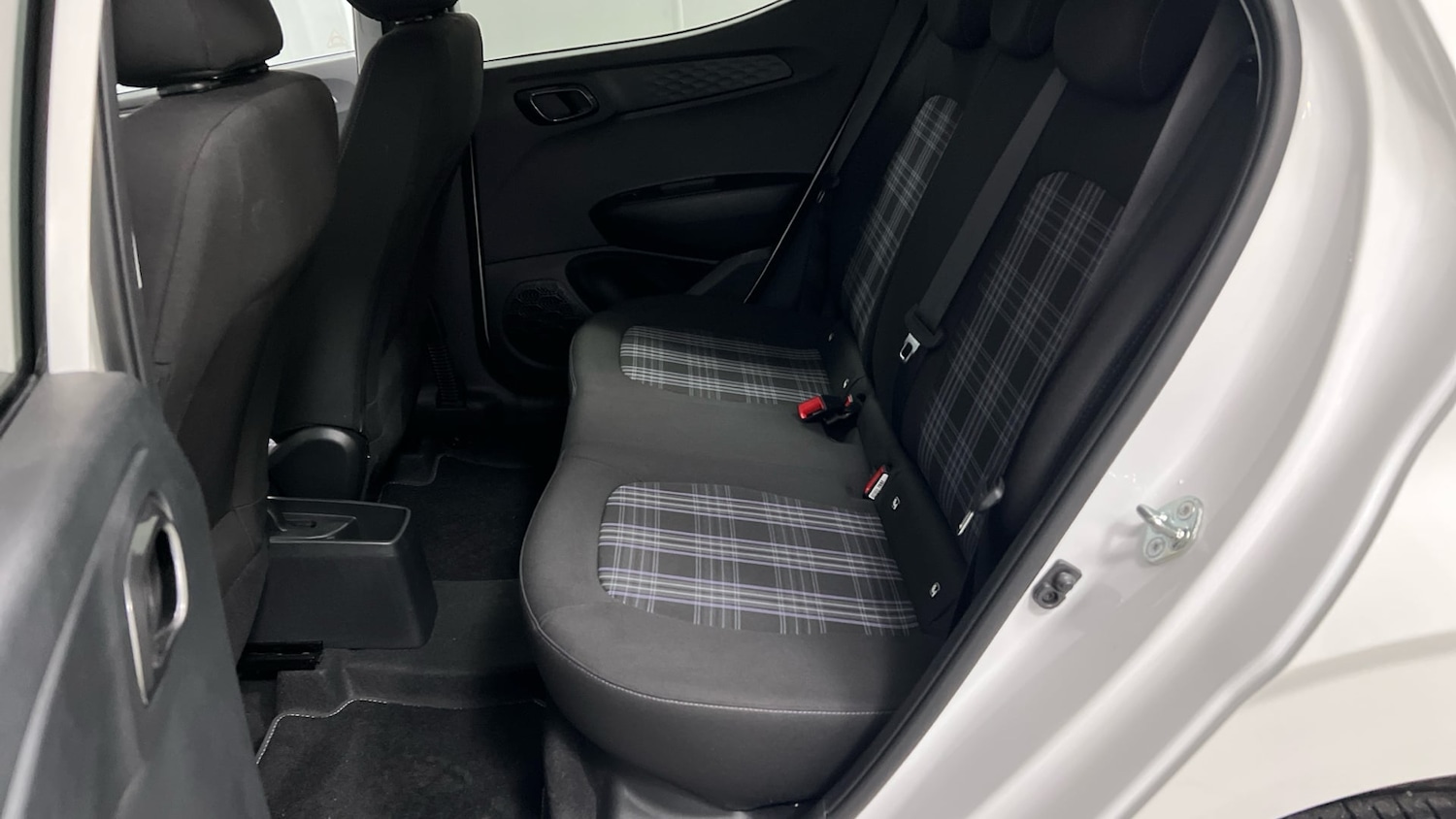 Used Hyundai i10 2025 for sale - 77154585: Photo 9