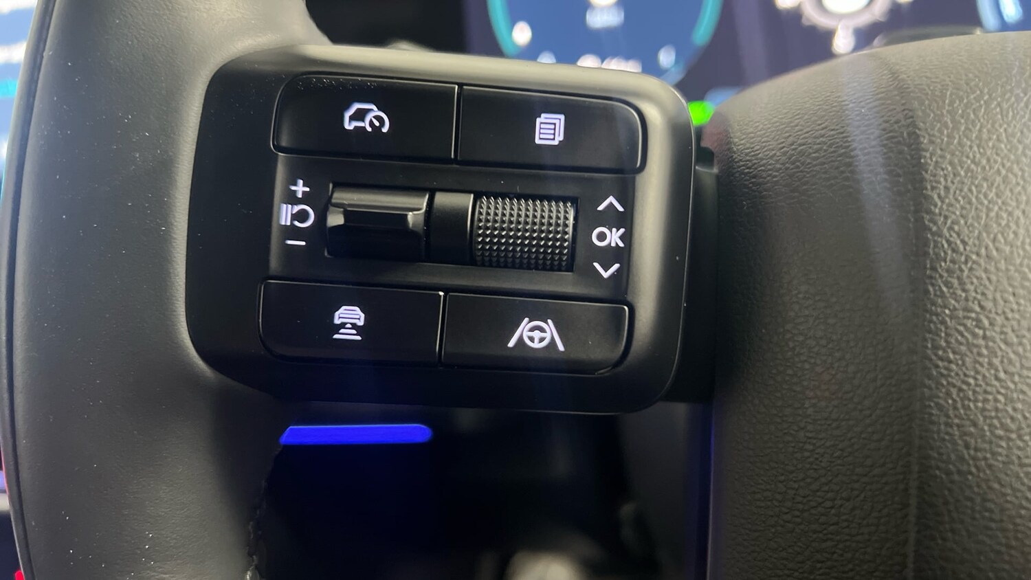 Used Hyundai Santa Fe 2025 for sale - 77897884: Photo 15