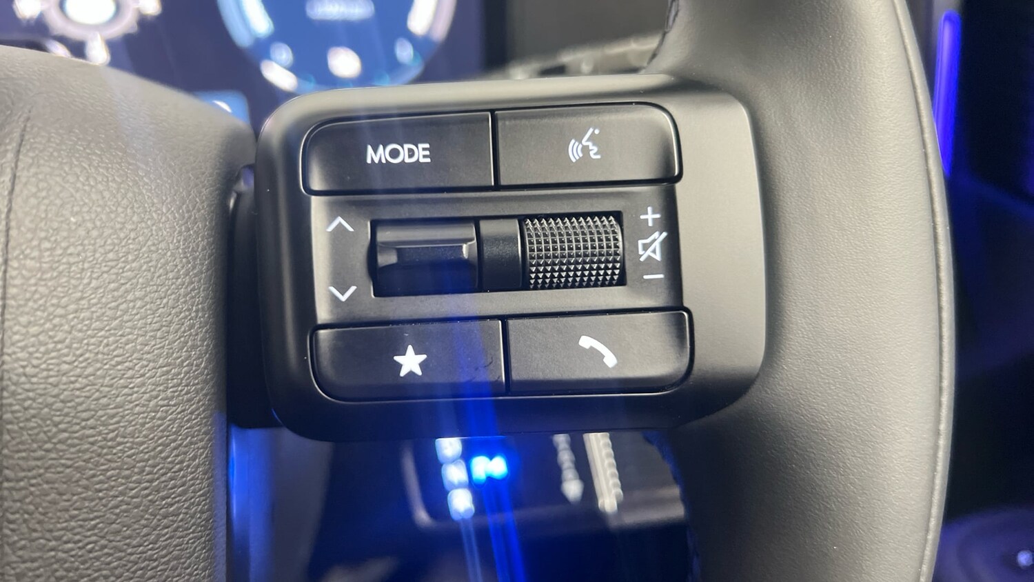 Used Hyundai Santa Fe 2025 for sale - 77897884: Photo 16