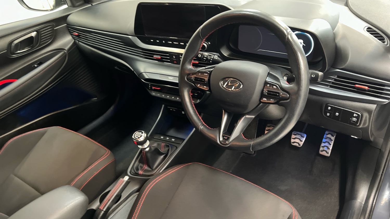 Used Hyundai i20 2023 for sale - 77237173: Photo 6