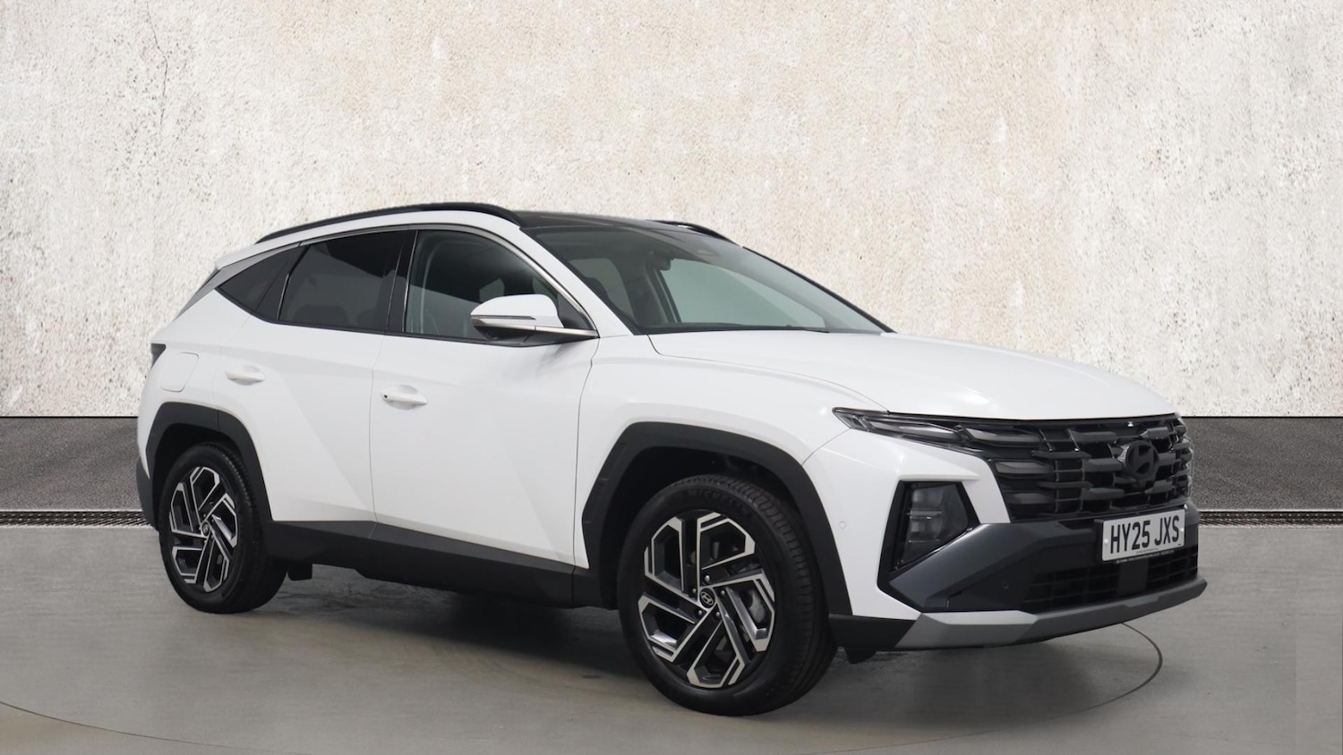 Used Hyundai TUCSON 2025 for sale - 76758928: Photo 1