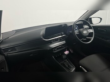 Used Hyundai BAYON 2024 for sale - 78135178: Photo