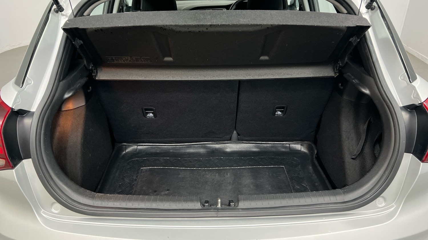 Used Hyundai i20 2018 for sale - 77014939: Photo 11