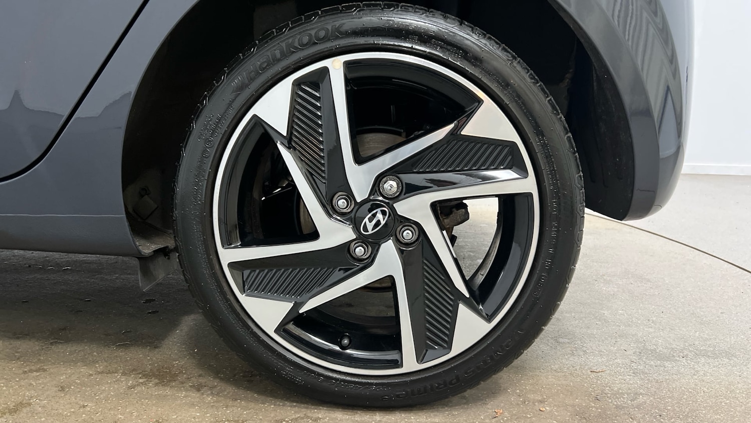 Used Hyundai i10 2023 for sale - 77277536: Photo 5