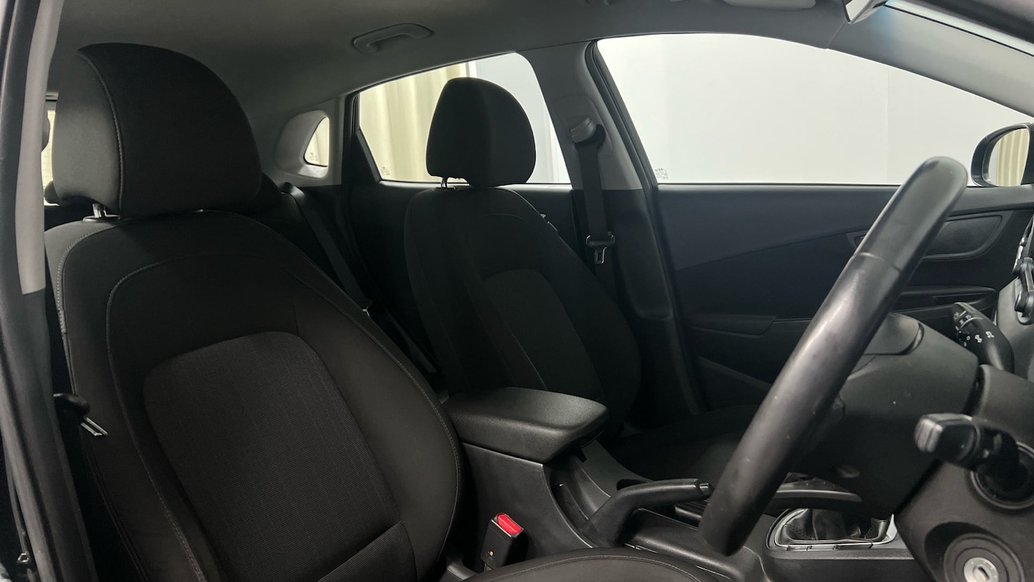 Used Hyundai KONA 2021 for sale - 78031869: Photo 12