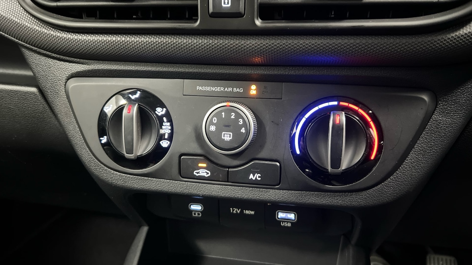 Used Hyundai i10 2024 for sale - 77483752: Photo 17