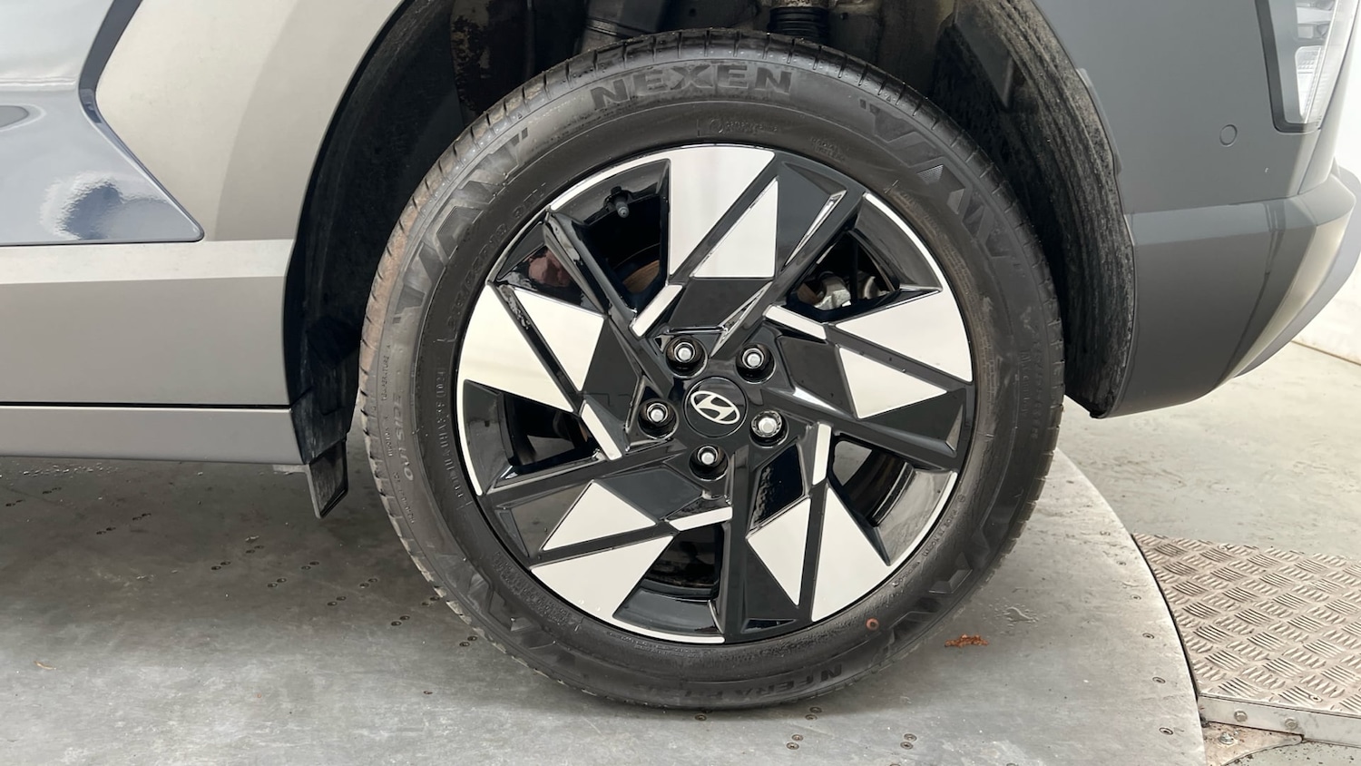 Used Hyundai KONA 2024 for sale - 78057192: Photo 5