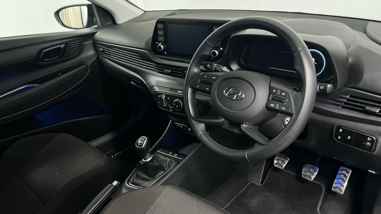 Used Hyundai BAYON 2021 for sale - 76681422: Photo 6