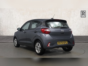 Used Hyundai i10 2020 for sale - 77438567: Photo