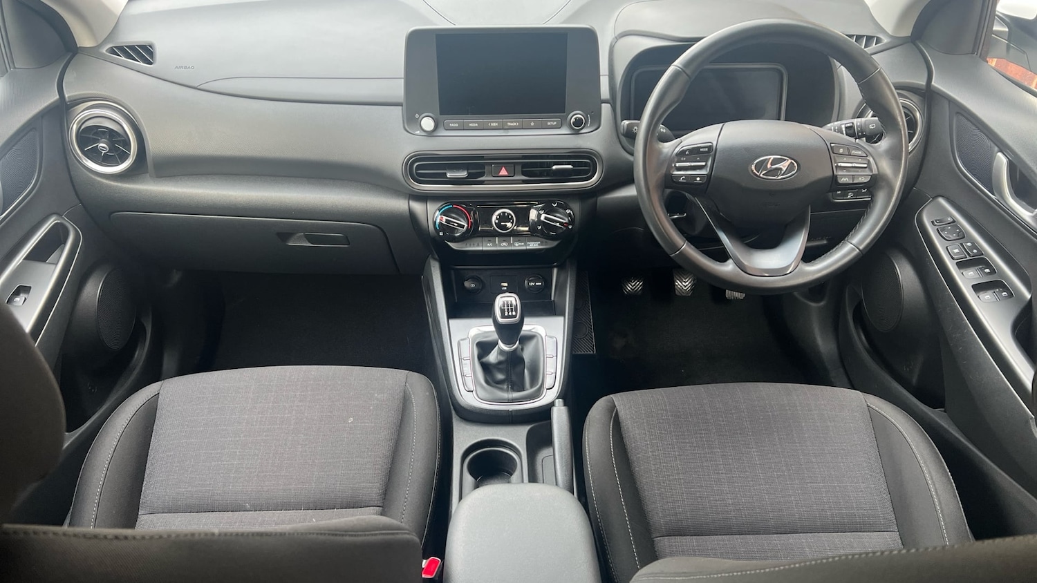 Used Hyundai KONA 2023 for sale - 77118730: Photo 13