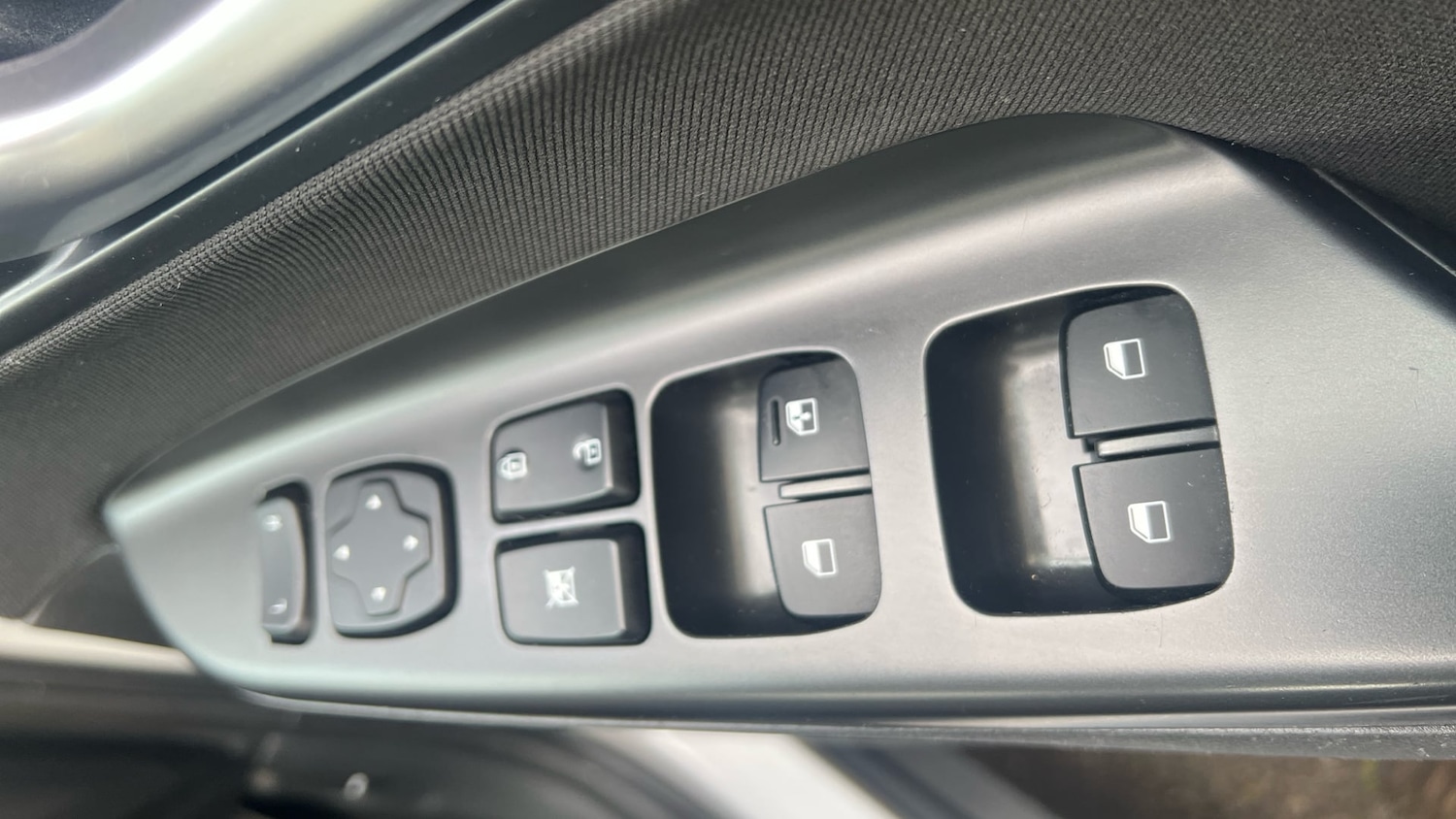 Used Hyundai KONA 2023 for sale - 77118730: Photo 21