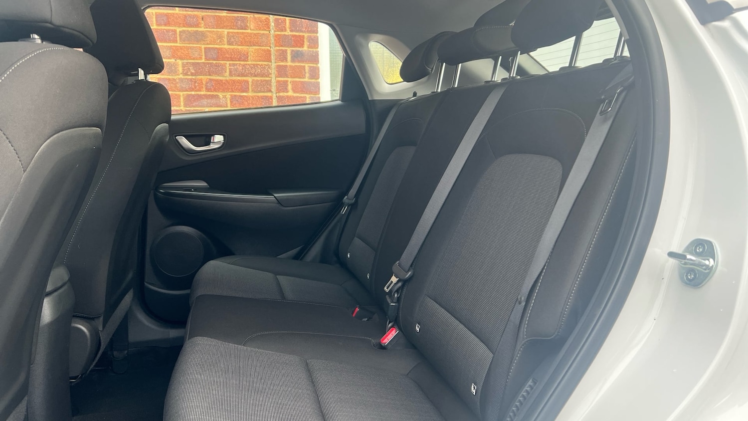 Used Hyundai KONA 2023 for sale - 77118730: Photo 9