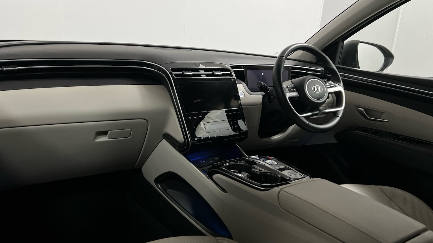 Used Hyundai TUCSON 2022 for sale - 77251383: Photo 2