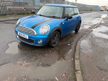 Used MINI Hatch 2011 for sale - 77619452: Photo