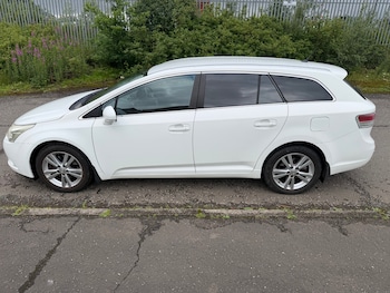 Used Toyota Avensis 2010 for sale - 79460028: Photo