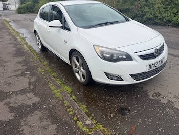 Used Vauxhall Astra 2012 for sale - 79552342: Photo
