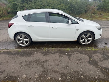 Used Vauxhall Astra 2012 for sale - 79552342: Photo