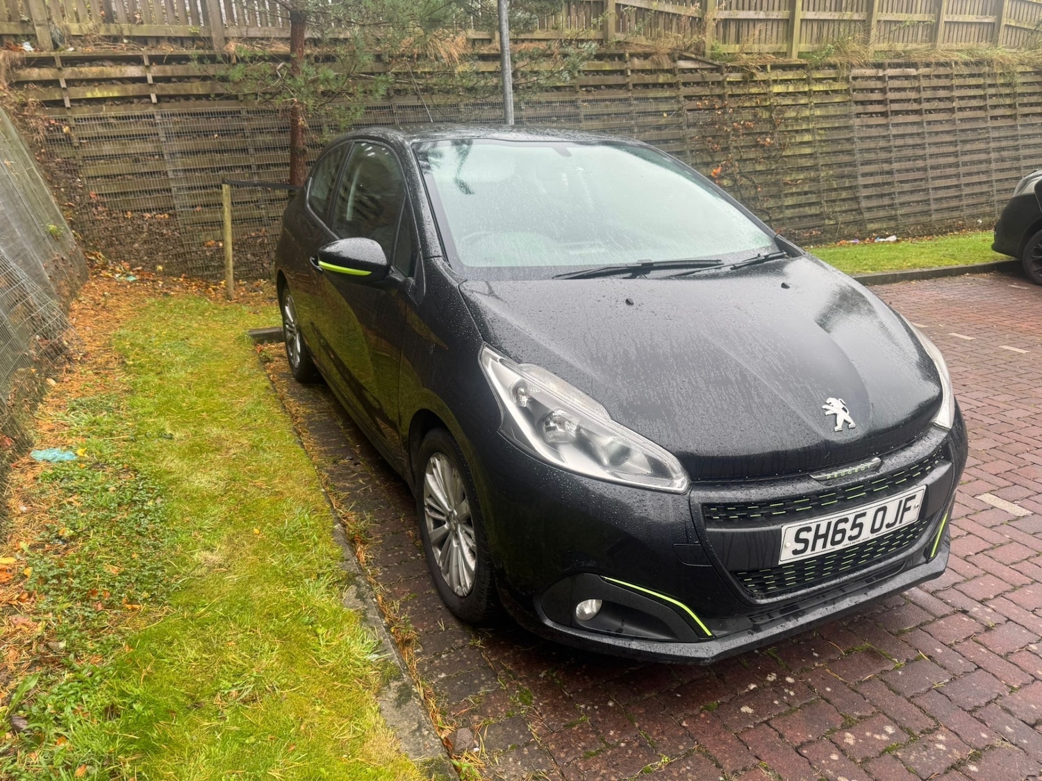 Used Peugeot 208 2015 for sale - 76847299: Photo 1