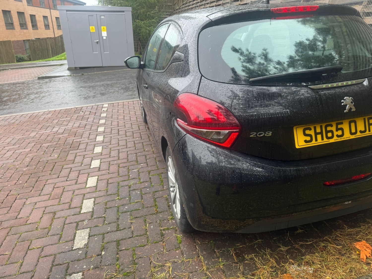 Used Peugeot 208 2015 for sale - 76847299: Photo 4