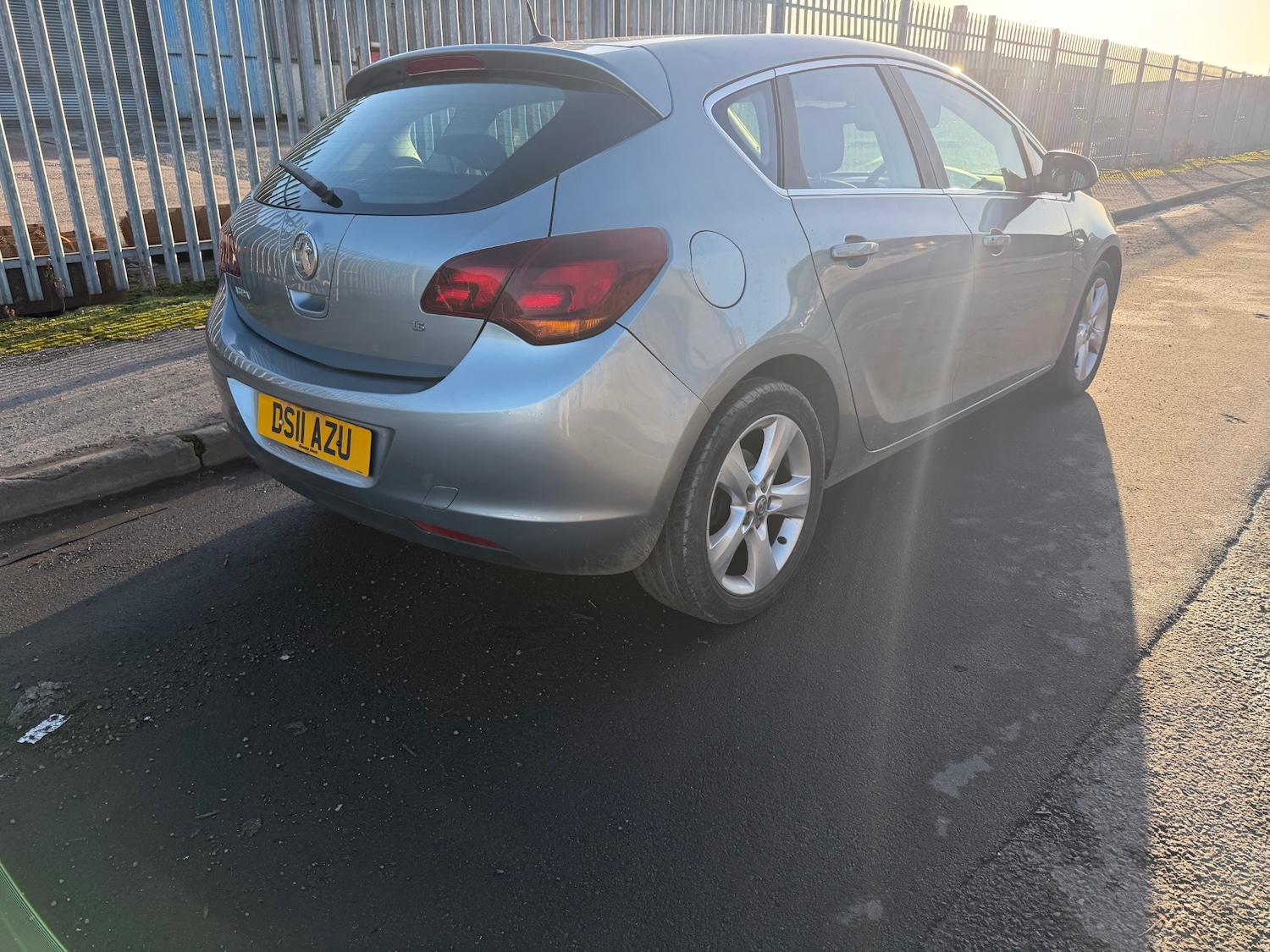 Used Vauxhall Astra 2011 for sale - 77046286: Photo 4