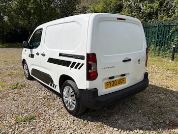 Used Peugeot Partner 2020 for sale - 79162643: Photo