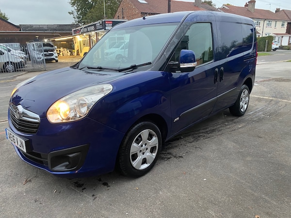 Used Vauxhall Combo 2016 for sale - 76256948: Photo 1