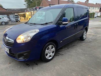 2016 (16) - 2000 1.6 CDTI 16V 105ps H1 Sportive Van