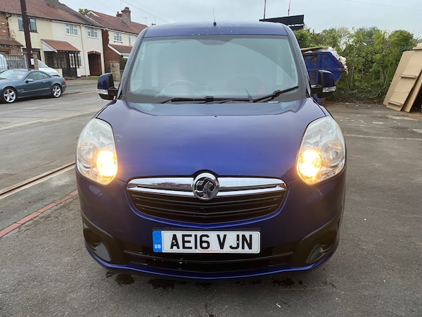 Used Vauxhall Combo 2016 for sale - 76256948: Photo 5