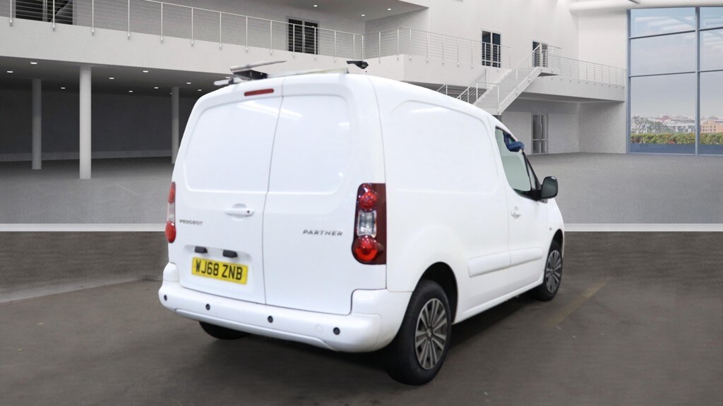 Used Peugeot Partner 2018 for sale - 76316575: Photo 4