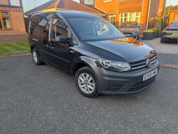 Used Volkswagen Caddy Maxi 2019 for sale - 78424234: Photo