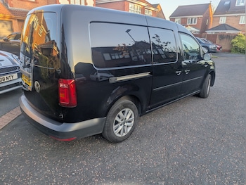Used Volkswagen Caddy Maxi 2019 for sale - 78424234: Photo