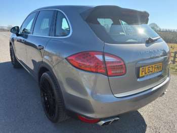 Used Porsche Cayenne 2013 for sale - 74282338: Photo