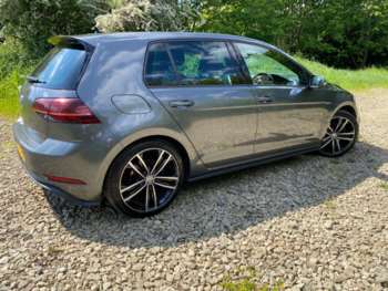 Used Volkswagen Golf 2017 for sale - 74613607: Photo