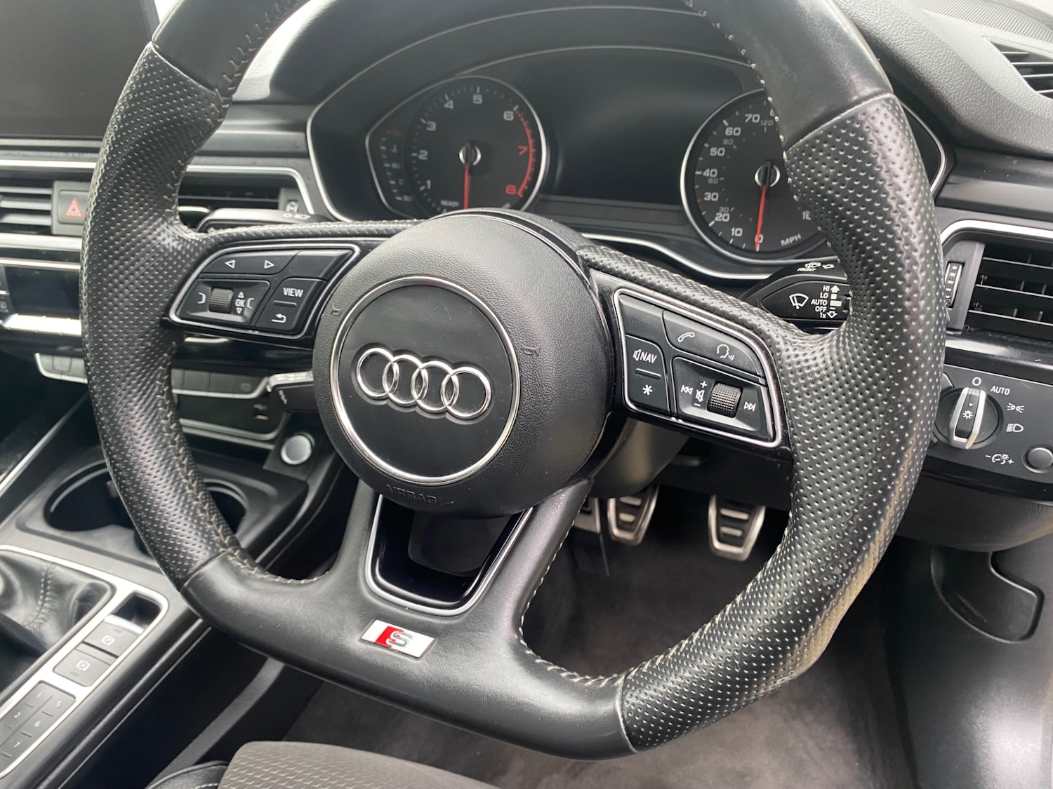 Used Audi A4 2018 for sale - 77517802: Photo 9