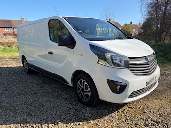Used Vauxhall Vivaro 2018 for sale - 77917802: Photo