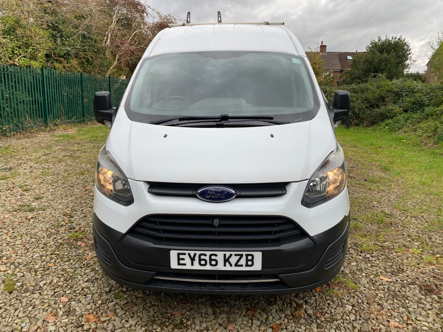 Used Ford Transit Custom 2016 for sale - 76249751: Photo 2