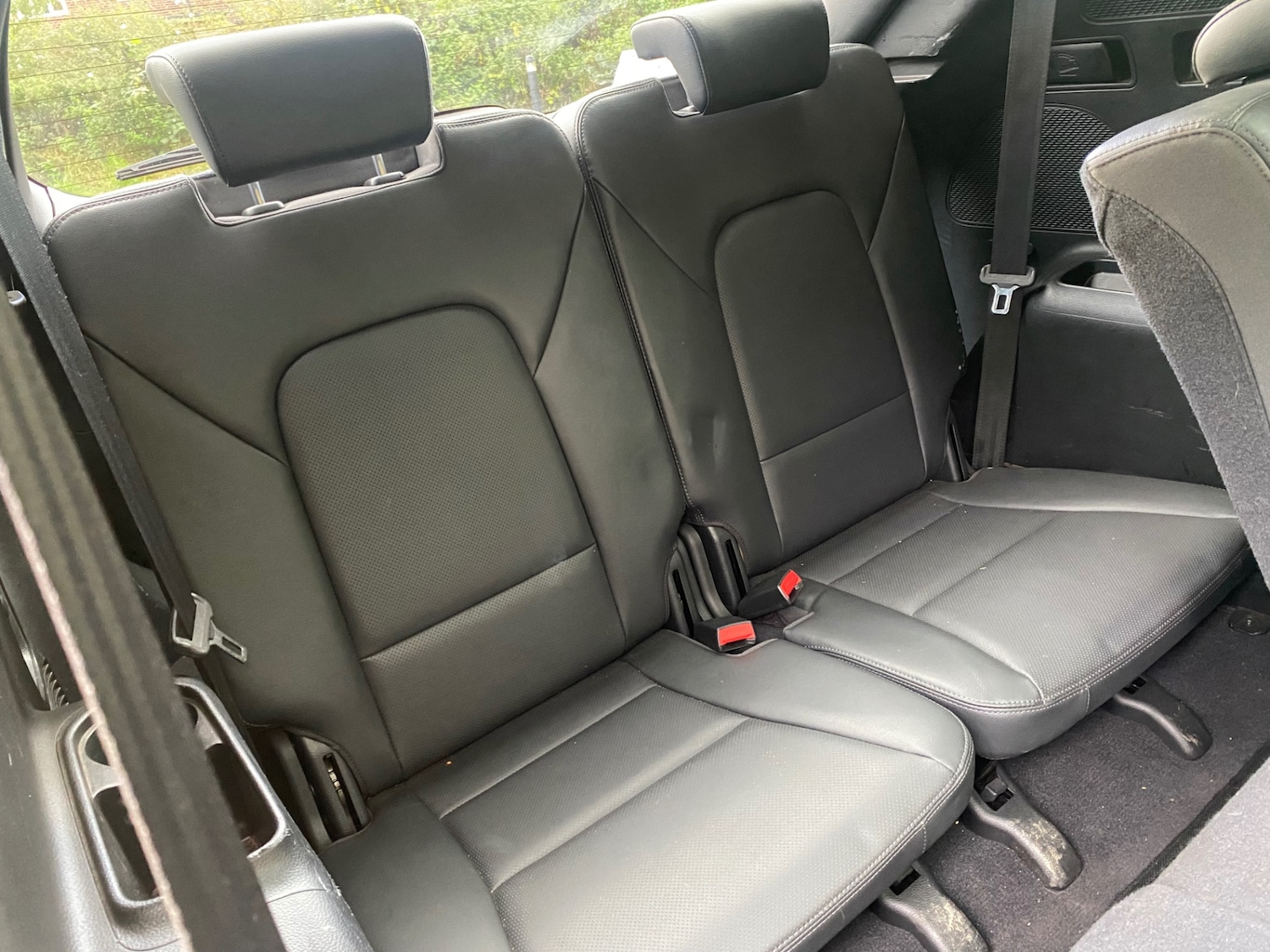 Used Hyundai Santa Fe 2015 for sale - 76343009: Photo 12