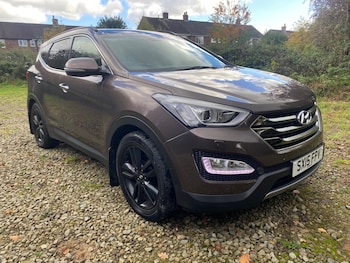Used Hyundai Santa Fe 2015 for sale - 76343009: Photo