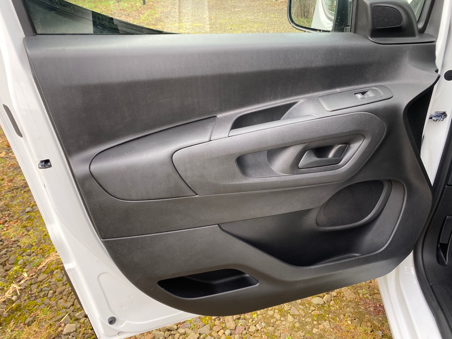 Used Peugeot Partner 2020 for sale - 75683244: Photo 13