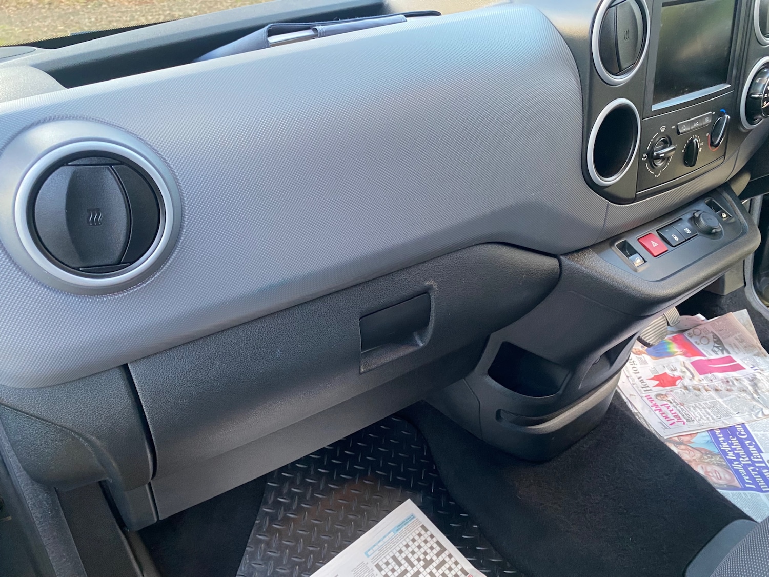 Used Peugeot Partner 2018 for sale - 76940011: Photo 18