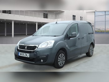 Used Peugeot Partner 2018 for sale - 76940011: Photo