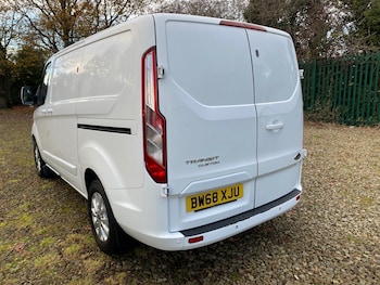 Used Ford Transit Custom 2019 for sale - 76796625: Photo
