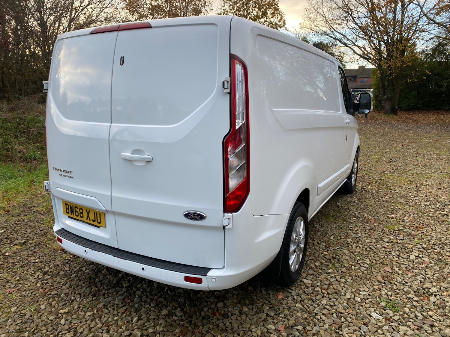 Used Ford Transit Custom 2019 for sale - 76796625: Photo 8