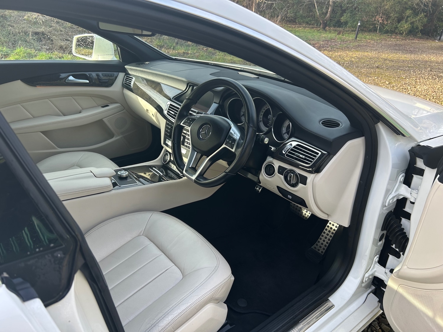 Used Mercedes-Benz CLS 2014 for sale - 77579221: Photo 8