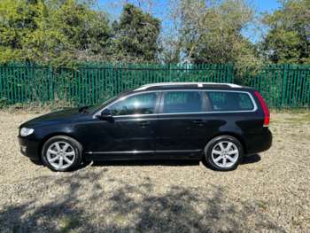 Used Volvo V70 2015 for sale - 74339422: Photo